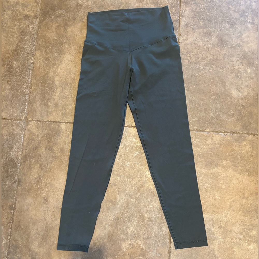 Aerie Chill Play Move Size Med Olive Green Leggings